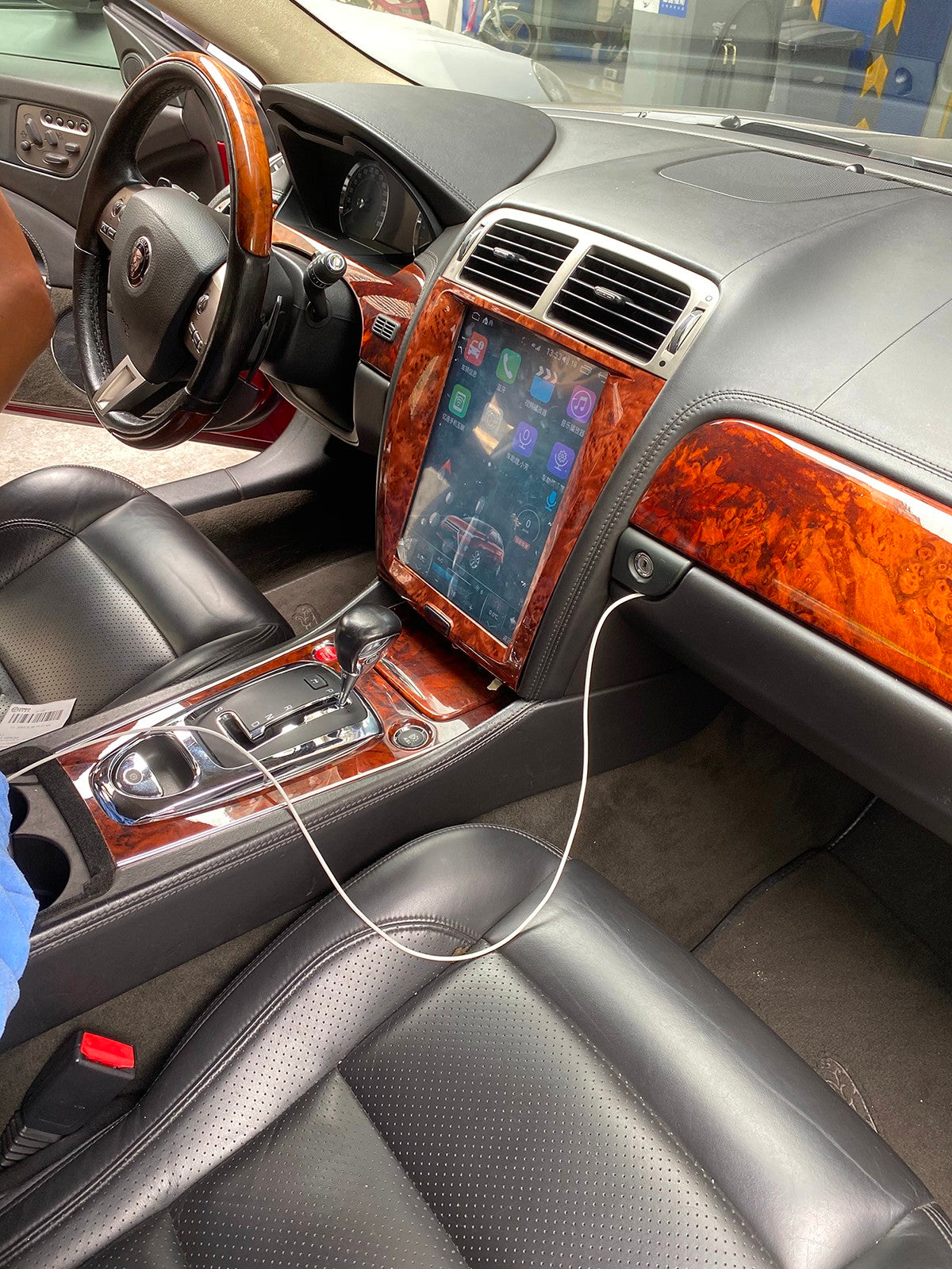 Pentohoi for Jaguar XK 2006-2013 Car Radio Upgrade Android Stereo Replacement Touch Screen 8 core CPU Tesla Vertical Screen Style Support Carplay and Android Auto DSP 5G WiFi